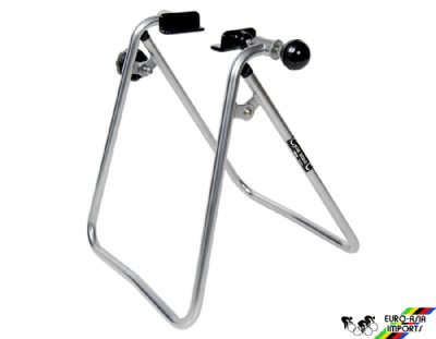 Nitto C-3 Cycle Display Stand